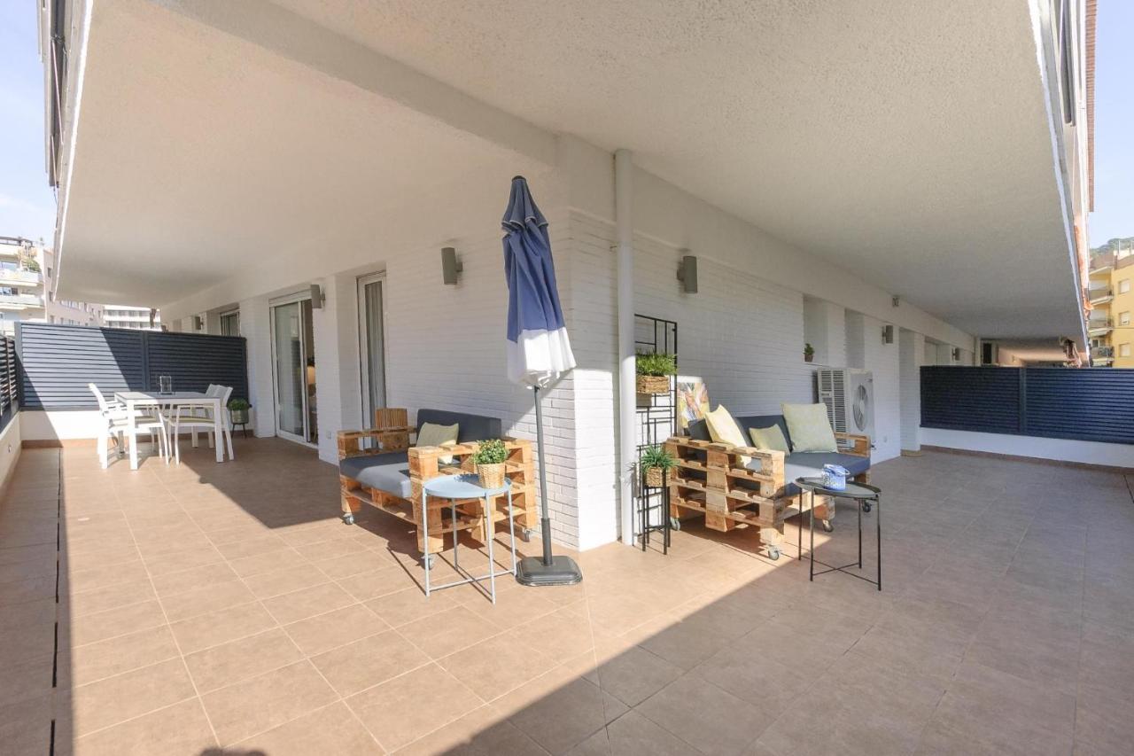 Lets Holidays Cozy Apartment With Terrace Tossa de Mar Exterior photo